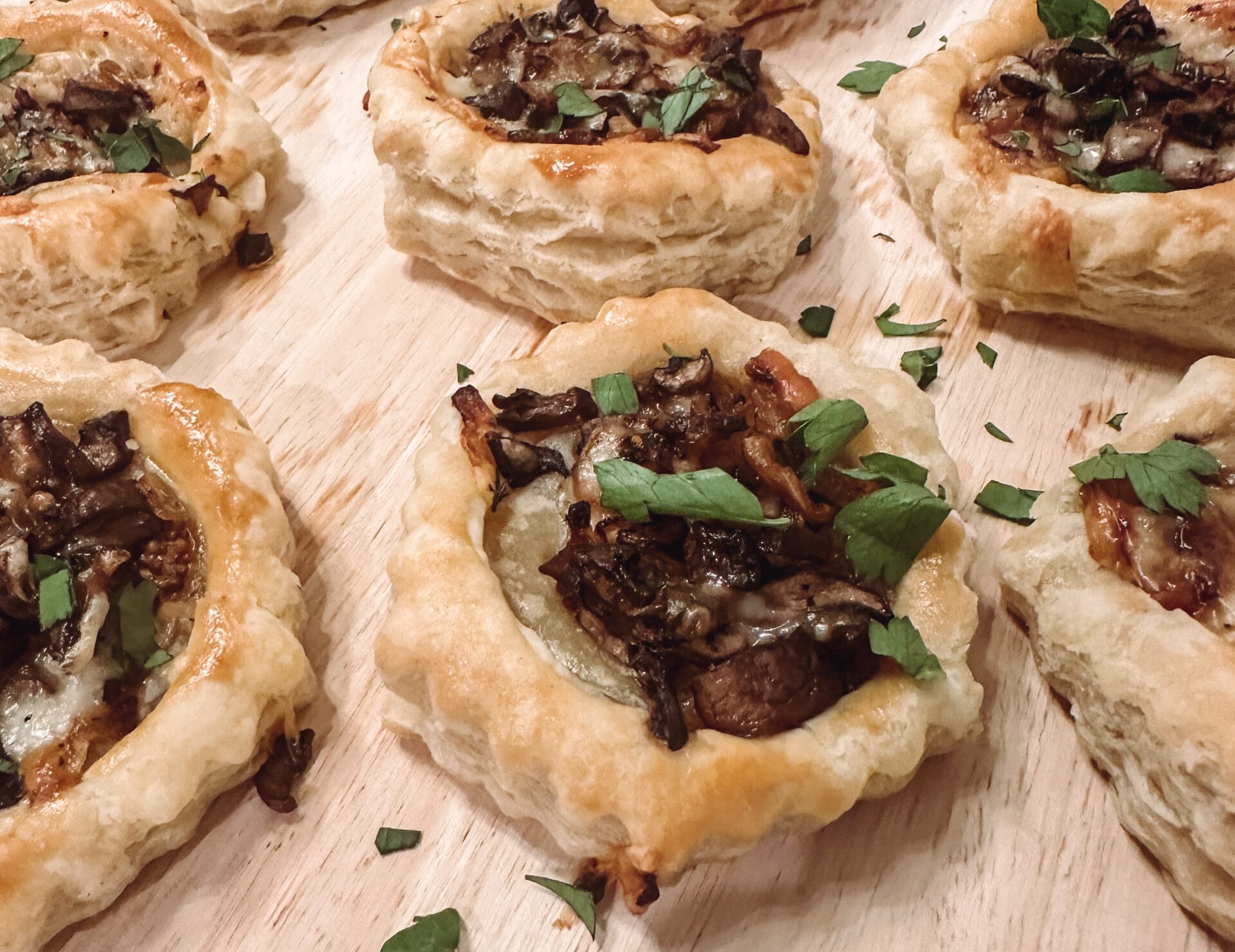 Mushroom Puff Pastry Bites